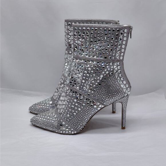 Steve Madden Crossing Silver Rhinestone Ankle Boots 10M Sparkle Stiletto Heels - Picture 1 of 12